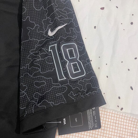 Justin Jefferson #18 Black Minnesota Vikings RFLCTV Limited Jersey - Picture 5 of 7